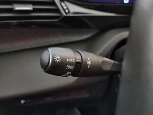 Peugeot 308 308 SW 1.5 BLUEHDI 130 EAT8 ALLURE 5P 15