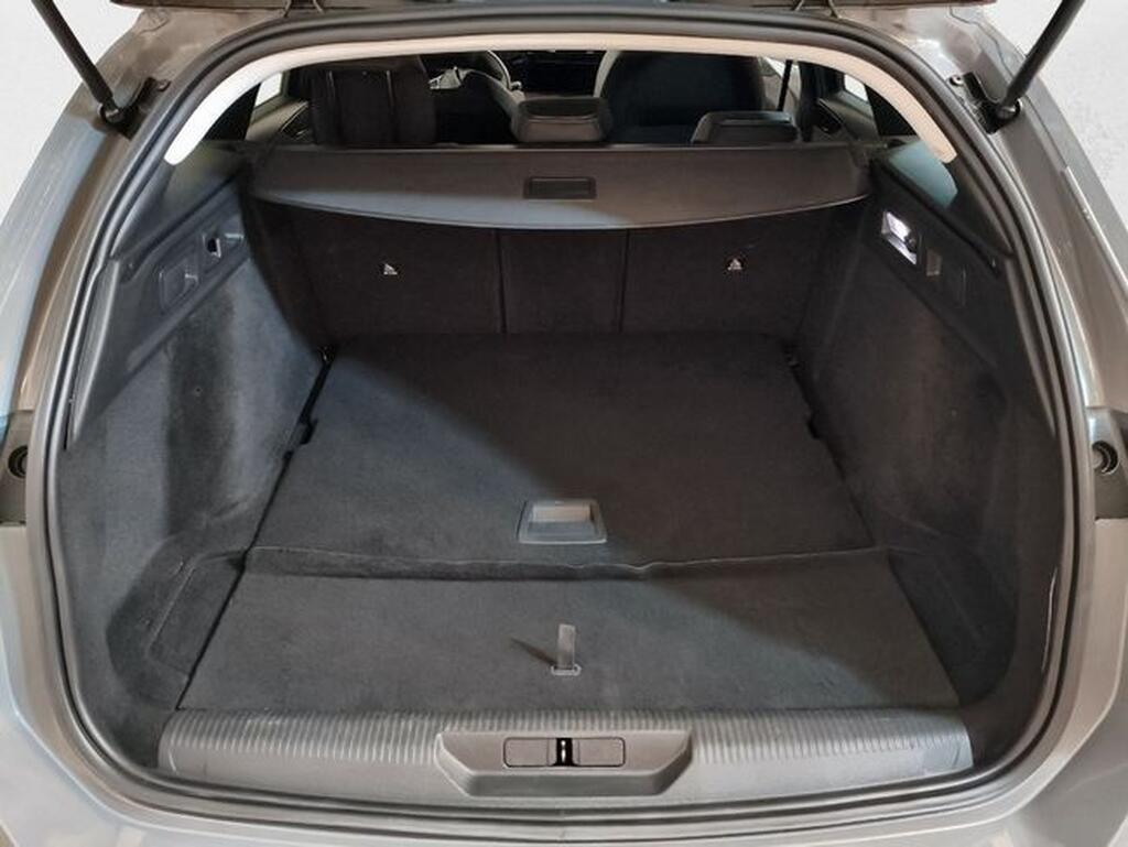 Peugeot 308 308 SW 1.5 BLUEHDI 130 EAT8 ALLURE 5P Segunda mano