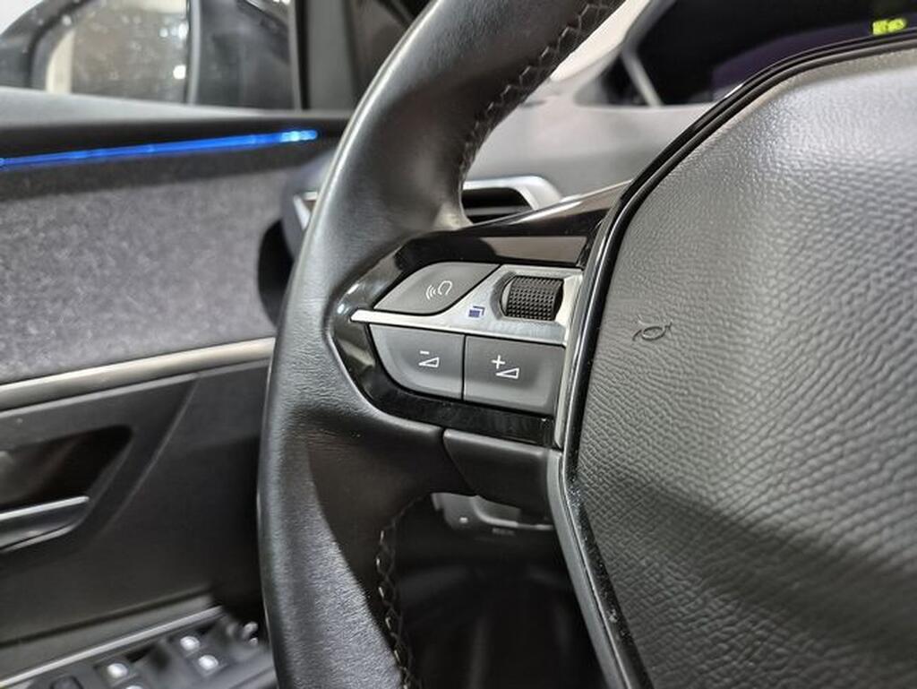 Peugeot 3008 3008 1.6 HYBRID 225 E-AUTO ALLURE PACK 5P 17