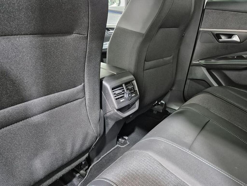 Peugeot 3008 3008 1.6 HYBRID 225 E-AUTO ALLURE PACK 5P 31