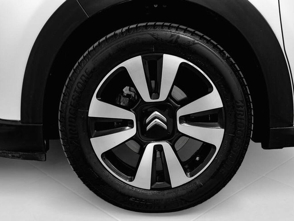Citroën C3 C3 1.2 PURETECH 83 SHINE 5P 8