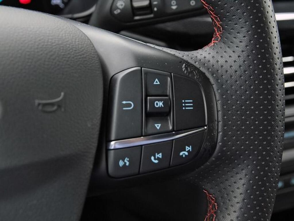 Ford Focus FOCUS 1.0 ECOBOOST MHEV 155 ST-LINE 5P Segunda mano