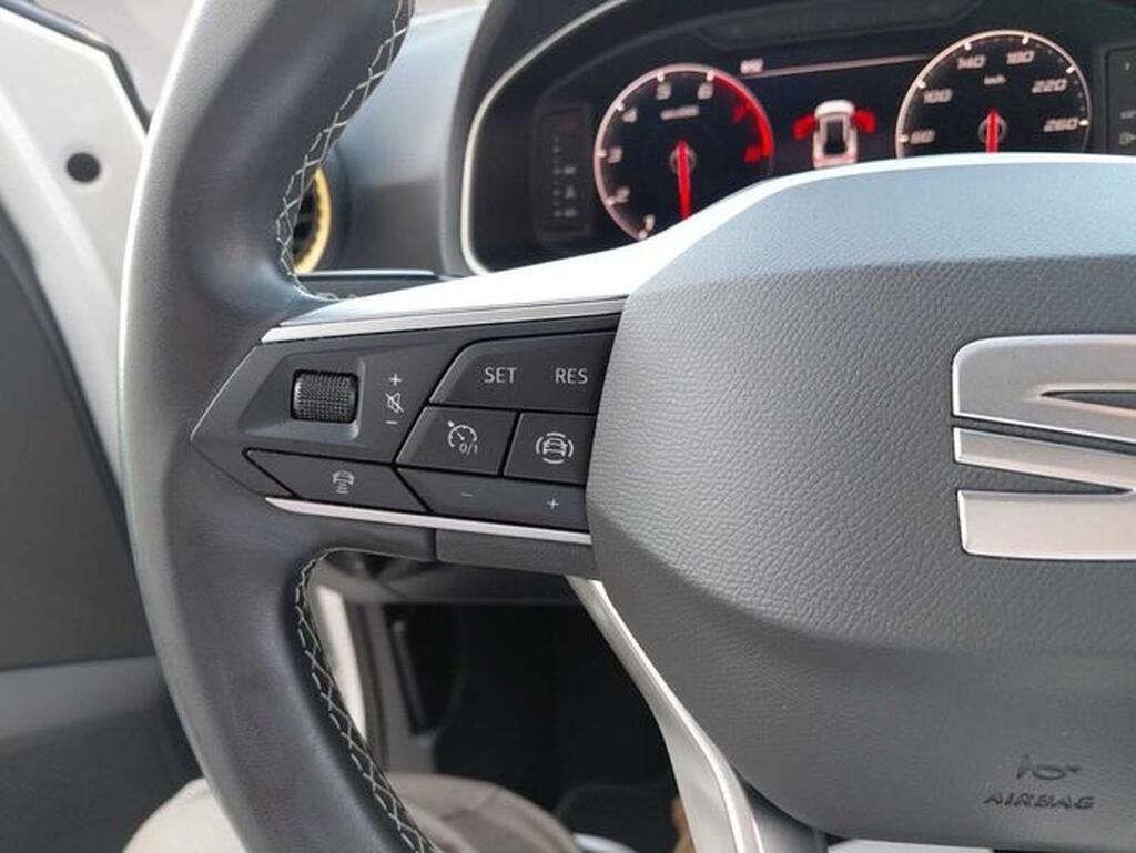 SEAT Arona ARONA 1.0 TSI 115 STYLE XM 5P Segunda mano