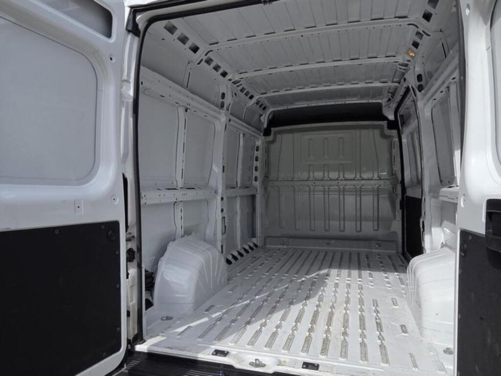Fiat Ducato DUCATO FG 2.2 MULTIJET 140 35 L2H2 4P Segunda mano