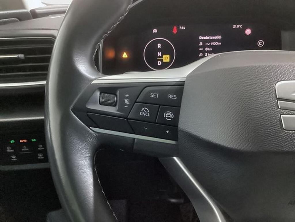 SEAT Leon LEON 2.0 TDI 150 S/S STYLE XS DSG 5P Segunda mano