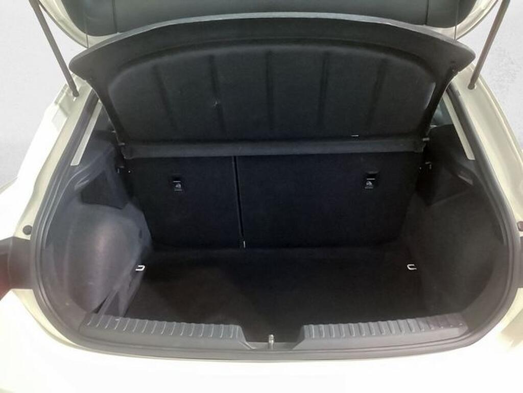 SEAT Leon LEON 2.0 TDI 150 S/S STYLE XS DSG 5P Segunda mano