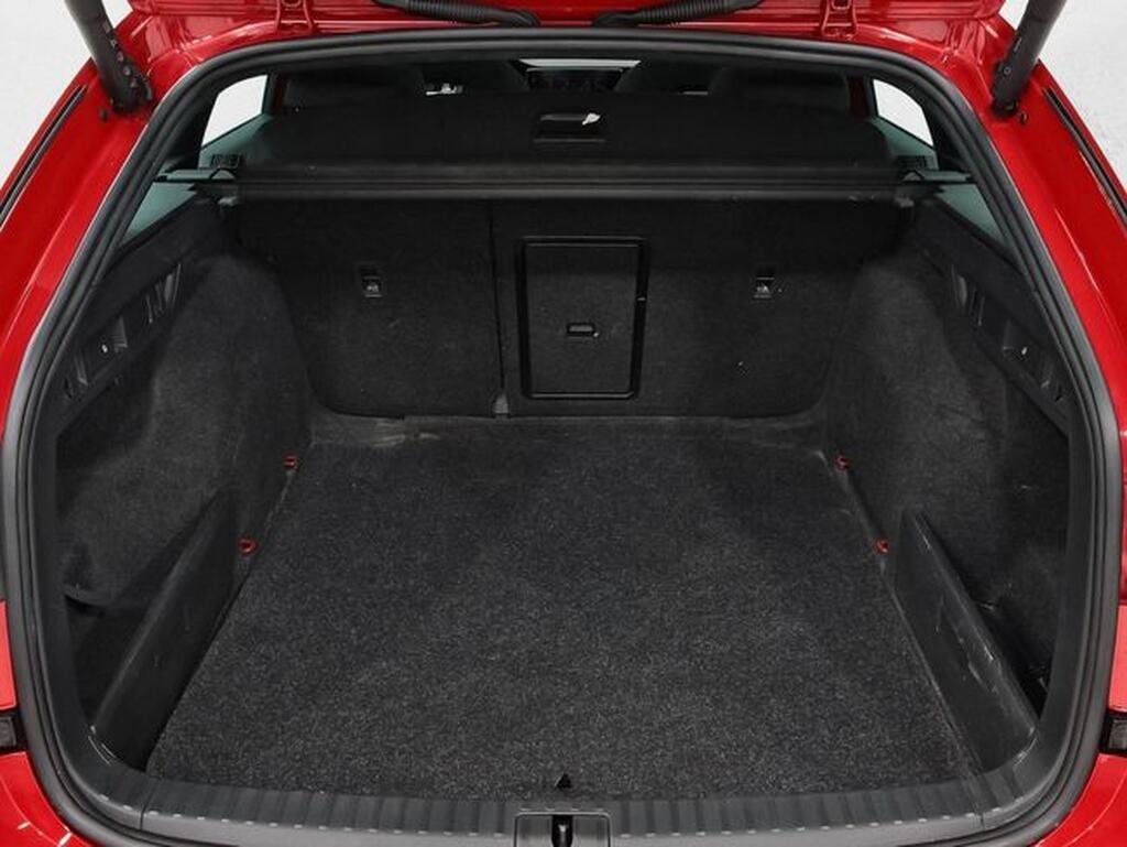 Skoda Octavia OCTAVIA COMBI 2.0 TSI RS 245 DSG 5P Segunda mano