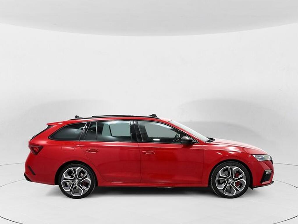 Skoda Octavia OCTAVIA COMBI 2.0 TSI RS 245 DSG 5P Segunda mano