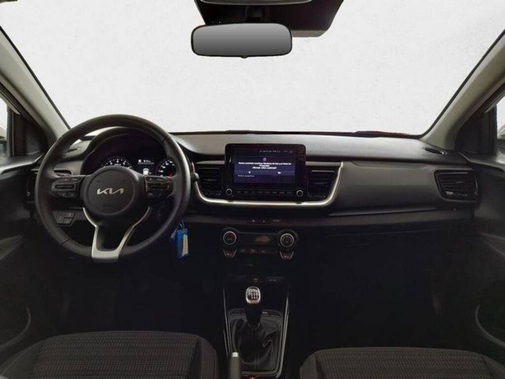 Kia Stonic STONIC 1.0 T-GDI MHEV IMT 100 DRIVE 5P Segunda mano