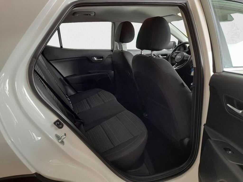 Kia Stonic STONIC 1.0 T-GDI MHEV IMT 100 DRIVE 5P Segunda mano