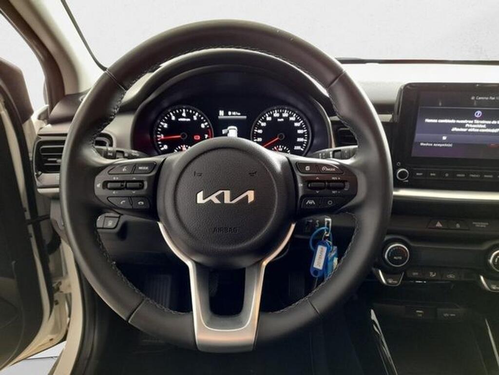 Kia Stonic STONIC 1.0 T-GDI MHEV IMT 100 DRIVE 5P Segunda mano