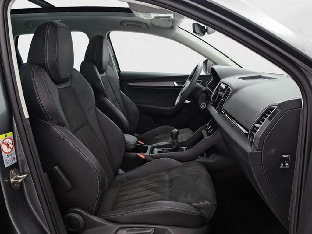 Skoda Karoq KAROQ 1.5 TSI 150 DESIGN 5P Segunda mano