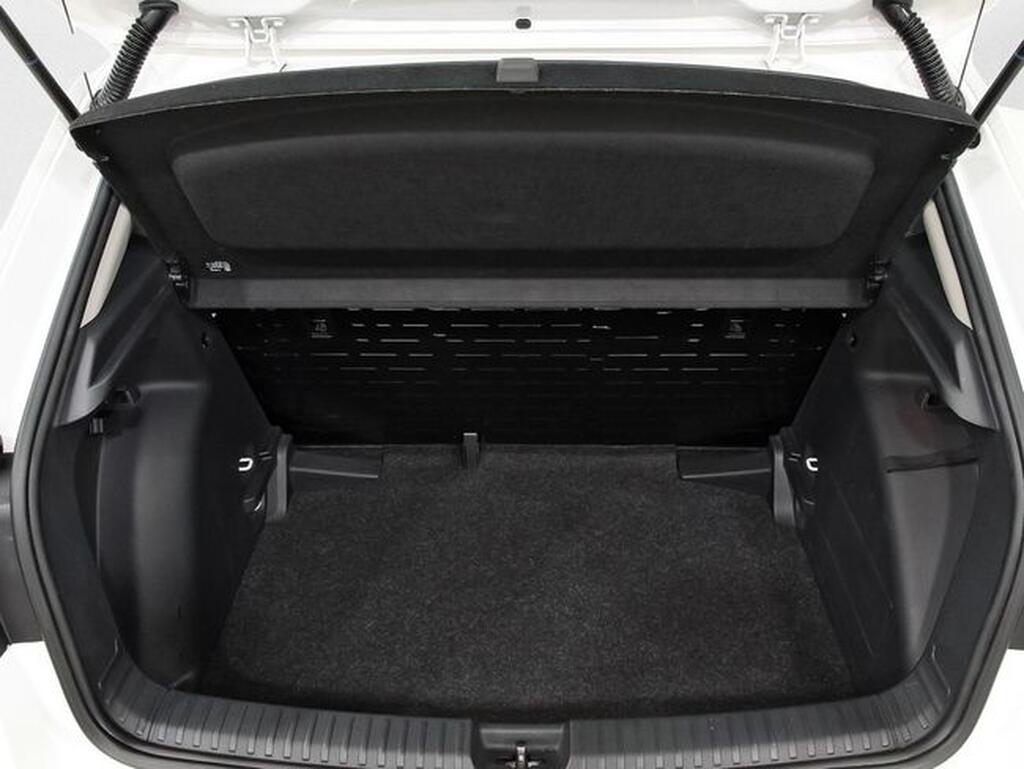 Skoda Fabia FABIA 1.0 MPI 80 ESSENCE 5P 7