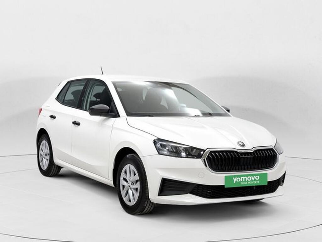 Skoda Fabia FABIA 1.0 MPI 80 ESSENCE 5P Segunda mano