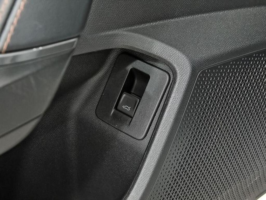 CUPRA Formentor FORMENTOR 1.5 ETSI MHEV 150 DSG 5P Segunda mano