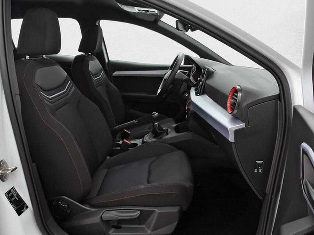 SEAT Ibiza IBIZA 1.0 TSI 115 FR XS 5P (PACK VISION PLUS+DIGITAL COCKPIT) Segunda mano