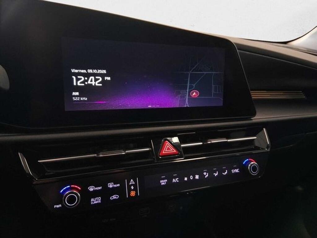 Kia Niro NIRO Berlina 1.6 GDI HEV DRIVE 141 5P Segunda mano