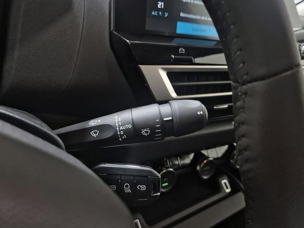 Citroën C4 C4 1.2 HYBRID MHEV 110 EDSC6 PLUS 5P (KMO) Km0