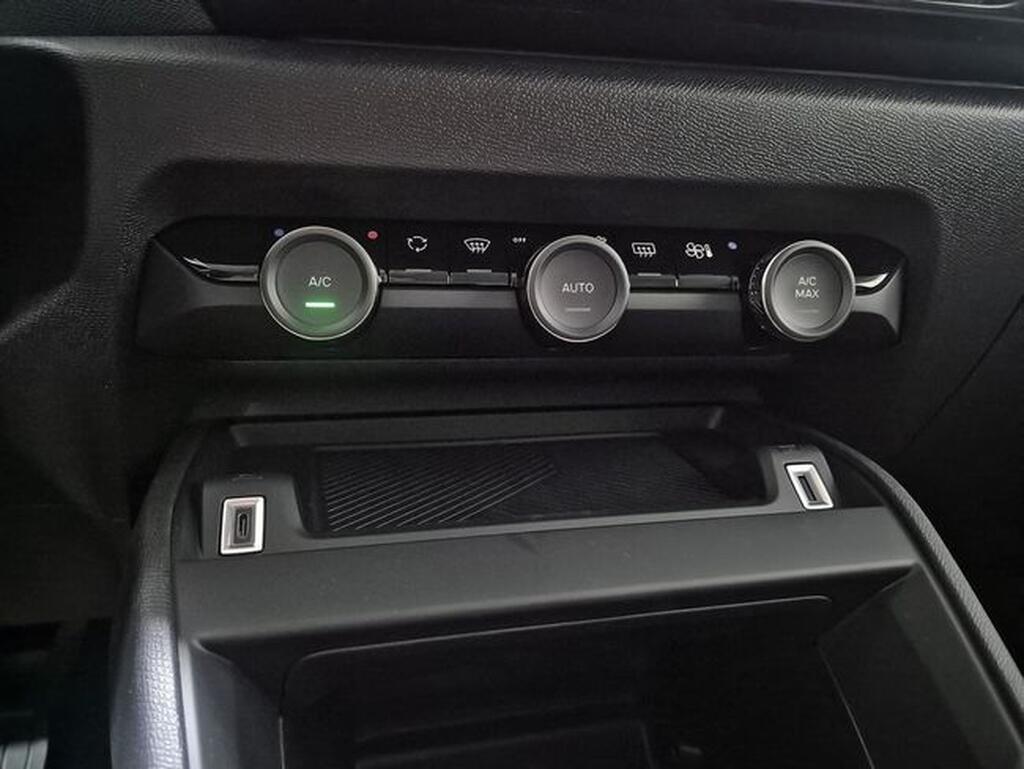 Citroën C4 C4 1.2 HYBRID MHEV 110 EDSC6 PLUS 5P (KMO) Km0