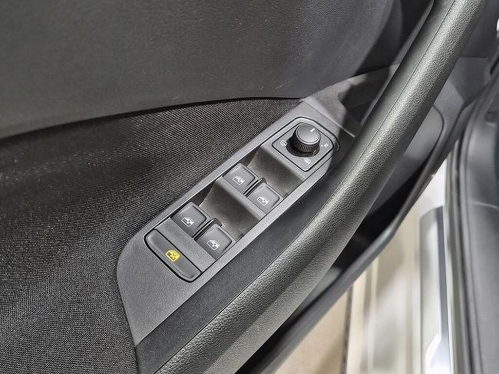 Skoda Kamiq KAMIQ 1.5 TSI 150 MONTE CARLO 5P Segunda mano