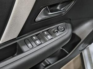 Citroën C4 C4 1.2 HYBRID MHEV 145 EDCS6 MAX 5P 11