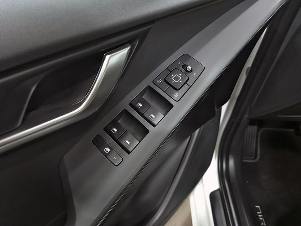 Kia Niro NIRO 1.6 GDI HEV CONCEPT 5P Segunda mano