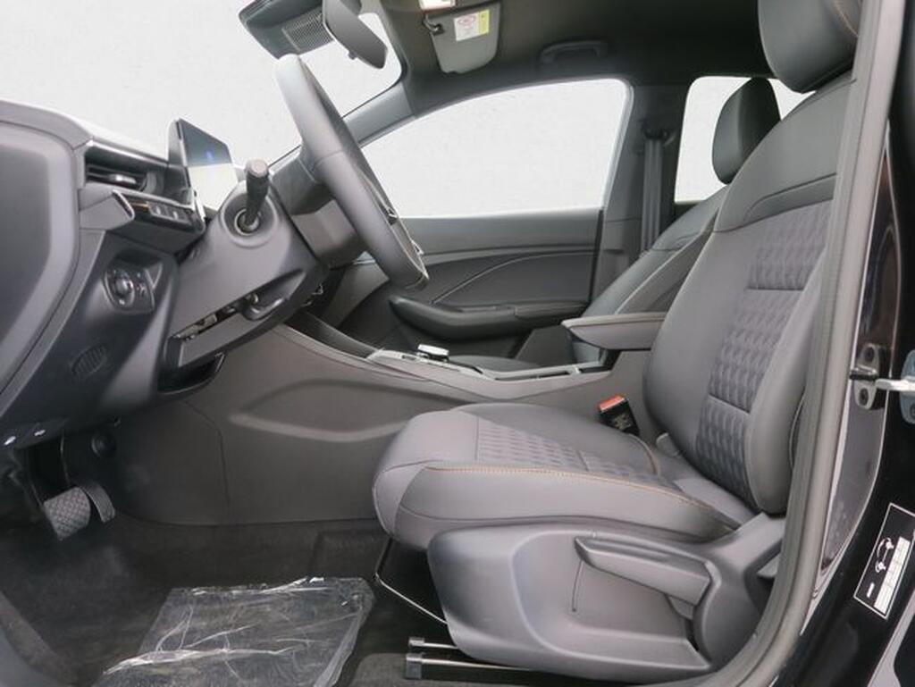 MG MG3 MG3 1.5 HEV LUXURY 195 CV 5P Segunda mano