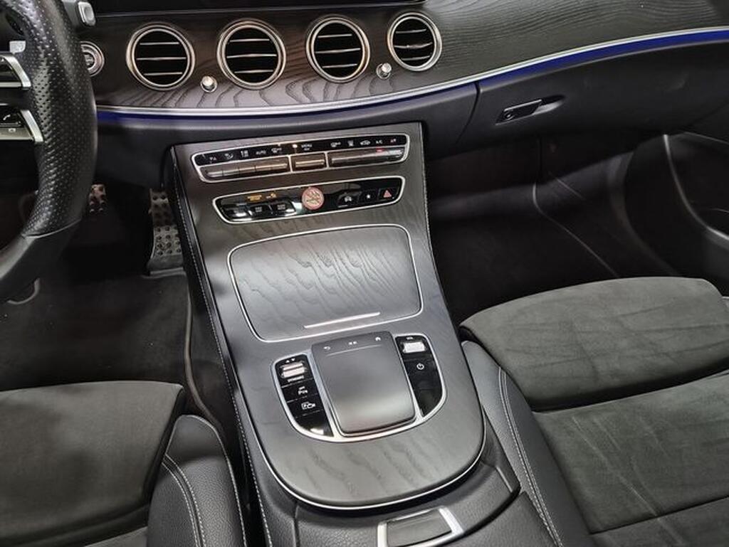 Mercedes Clase E E-CLASS 2.0 E 300 DE AUTO 4P (AMG LINE) Segunda mano