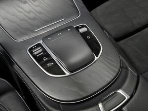 Mercedes Clase E E-CLASS 2.0 E 300 DE AUTO 4P (AMG LINE) 26