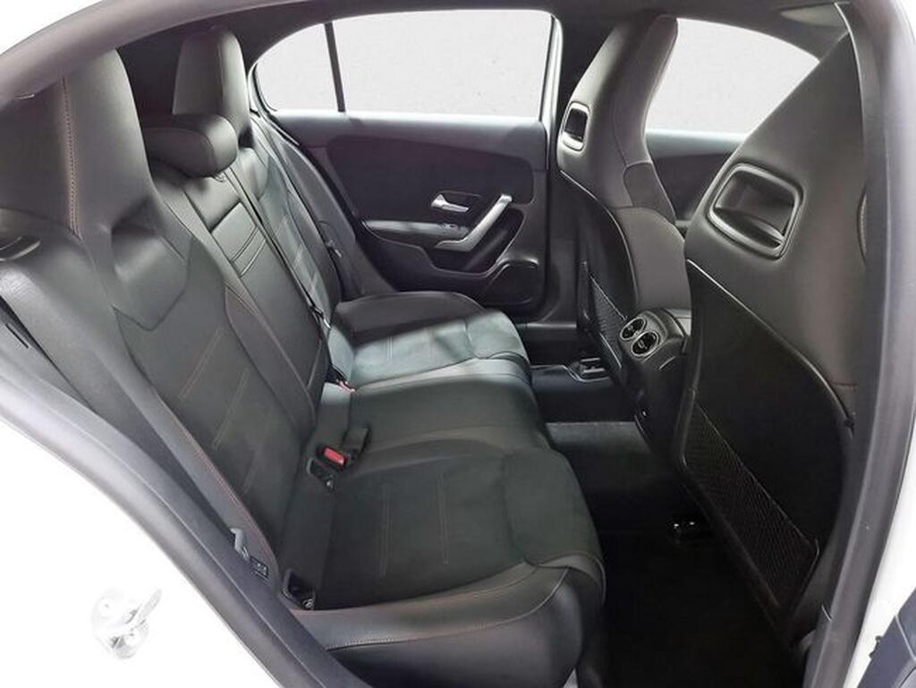 Mercedes Clase A A-CLASS 2.0 A 200 D DCT 5P Segunda mano