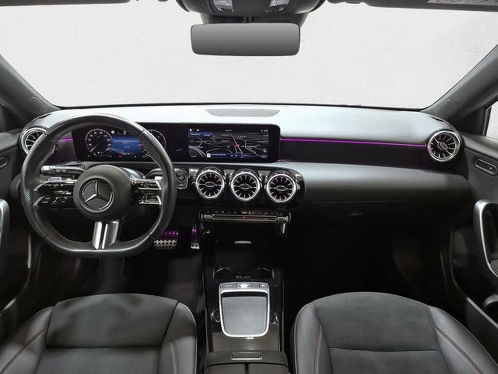 Mercedes Clase A A-CLASS 2.0 A 200 D DCT 5P Segunda mano