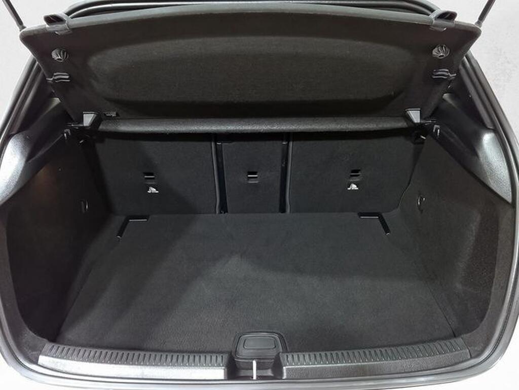 Mercedes Clase A A-CLASS 2.0 A 200 D DCT 5P Segunda mano