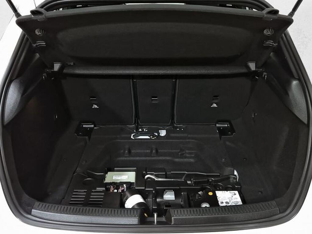 Mercedes Clase A A-CLASS 2.0 A 200 D DCT 5P Segunda mano