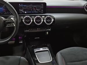 Mercedes Clase A A-CLASS 2.0 A 200 D DCT 5P 27