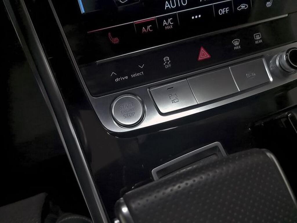 Audi Q8 Q8 3.0 45 TDI BLACK LINE QUATTRO TIPTRONIC 5P Segunda mano