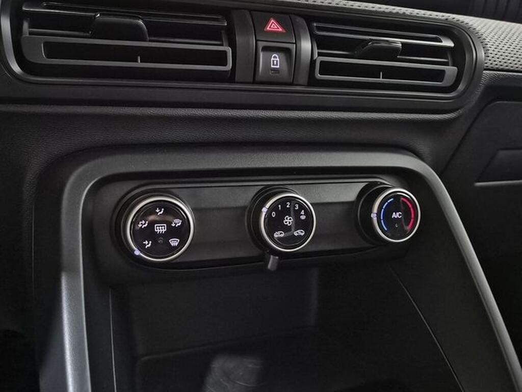 Citroën C3 C3 1.2 HYBRID 110 EDSC6 BUSINESS 5P (KMO) Km0