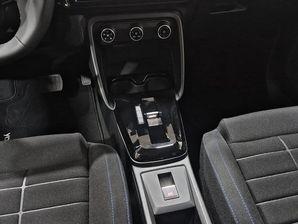 Citroën C3 C3 1.2 HYBRID 110 EDSC6 BUSINESS 5P (KMO) Km0