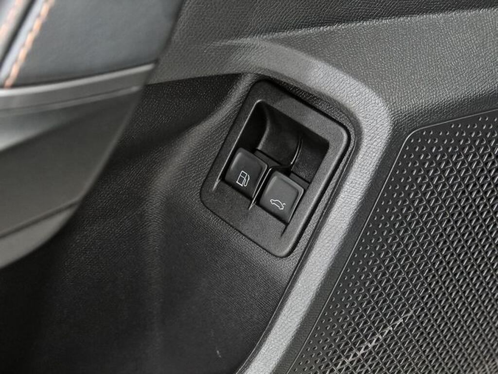CUPRA Formentor FORMENTOR 1.5 PHEV 204 DSG 5P Segunda mano