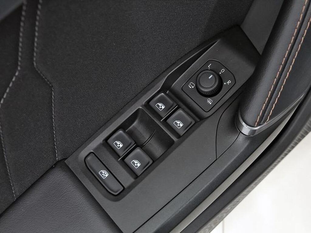 CUPRA Formentor FORMENTOR 1.5 PHEV 204 DSG 5P Segunda mano