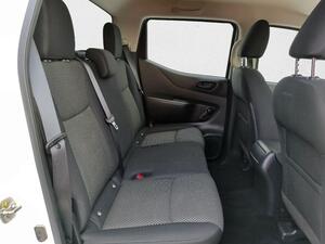 Nissan Navara NAVARA 2.3 DCI 163CV VISIA DC 4WD 4P 8