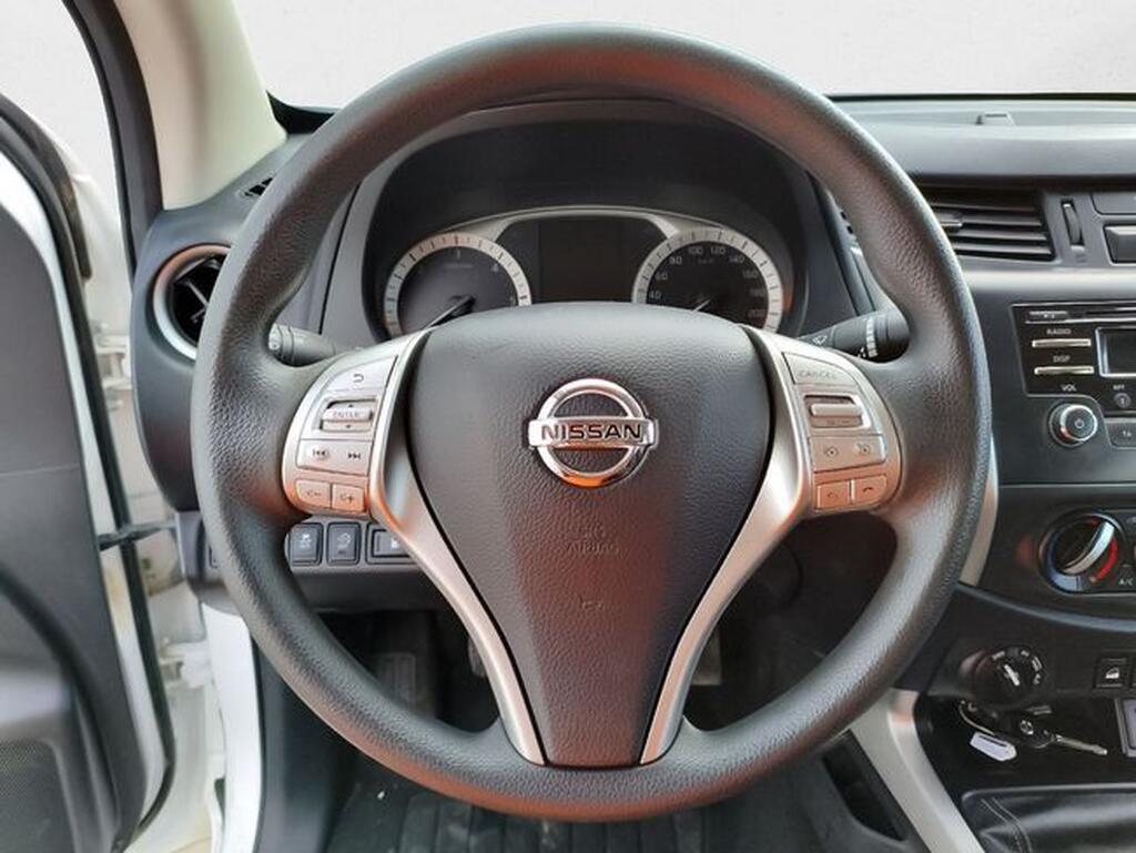 Nissan Navara NAVARA 2.3 DCI 163CV VISIA DC 4WD 4P Segunda mano