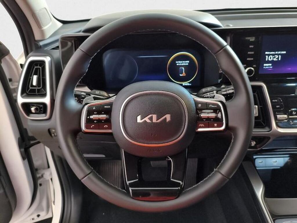 Kia Sorento SORENTO 2.2 CRDI DRIVE AUTO 2WD 5P 7 Plazas Segunda mano