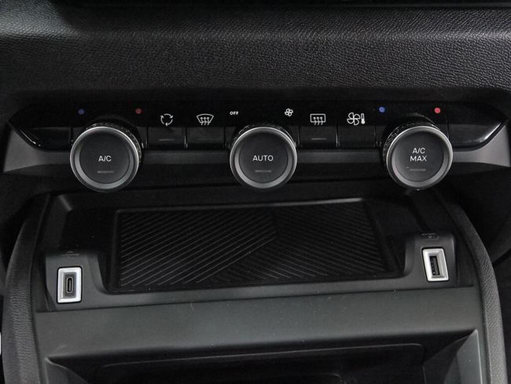 Citroën C4 C4 1.2 HYBRID MHEV 136 EDCS6 PLUS 5P Segunda mano