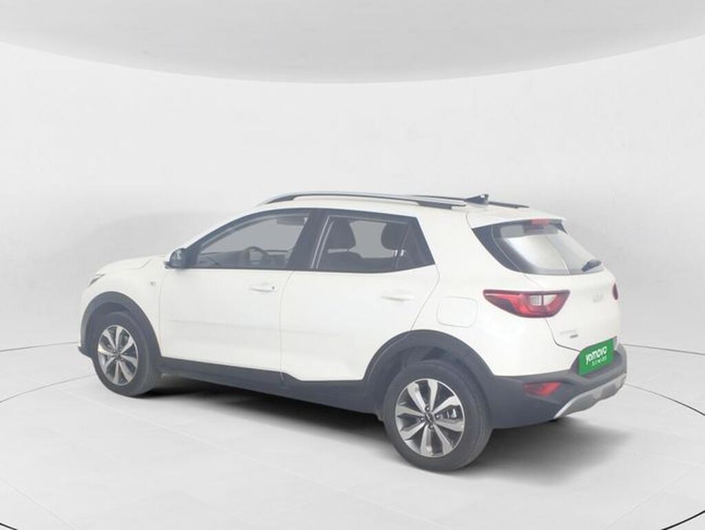 Kia Stonic STONIC SUV 1.0 T-GDI MHEV IMT 74KW CONCEPT 100 5P Segunda mano