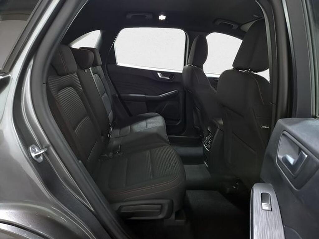 Ford Kuga KUGA 2.5 FHEV ST-LINE AUTO 5P Segunda mano