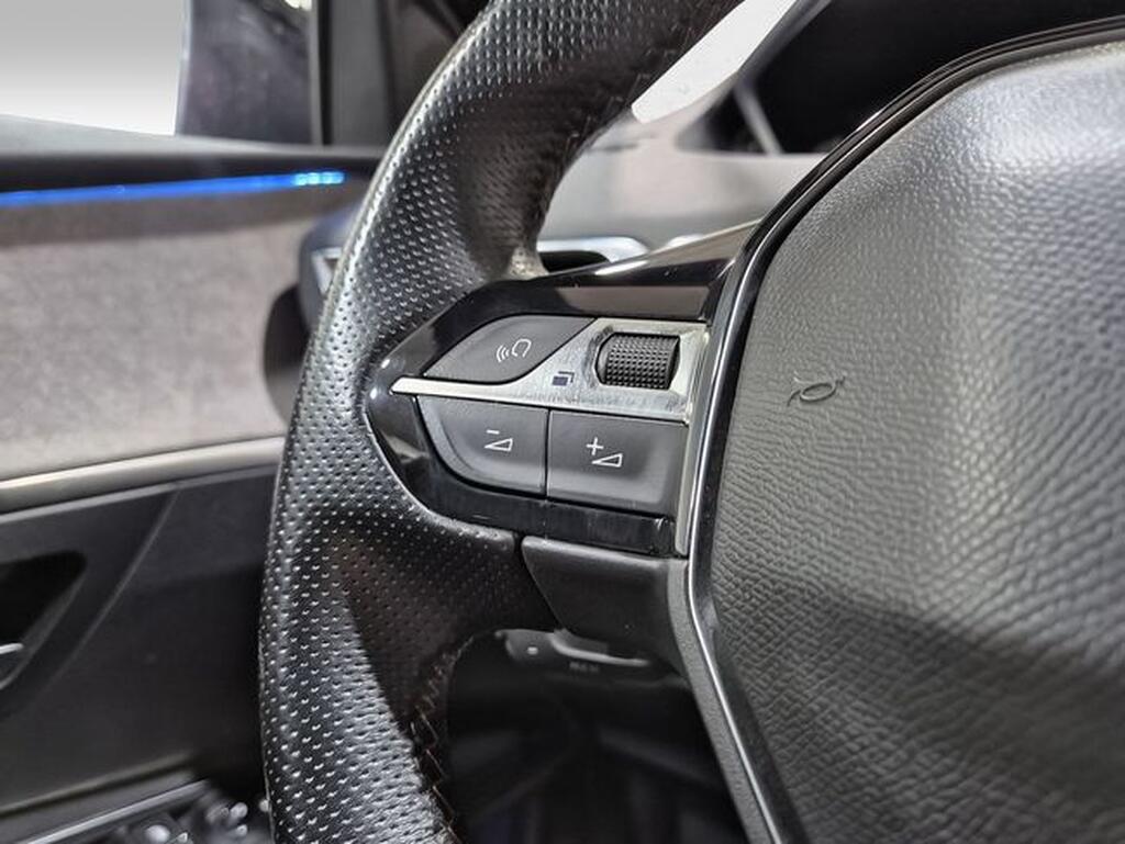 Peugeot 3008 3008 1.2 PURETECH 130 S&S GT AUTO 5P Segunda mano