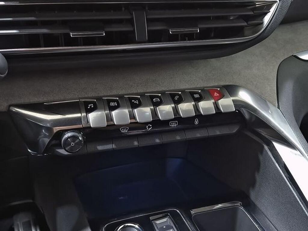 Peugeot 3008 3008 1.2 PURETECH 130 S&S GT AUTO 5P Segunda mano