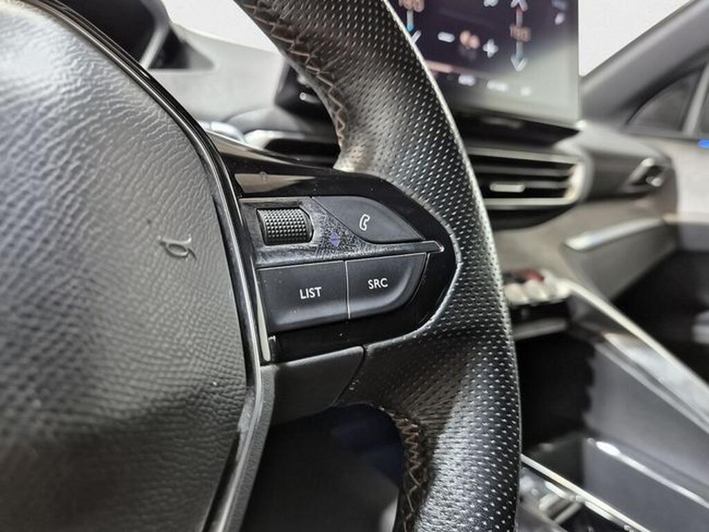 Peugeot 3008 3008 1.2 PURETECH 130 S&S GT AUTO 5P Segunda mano