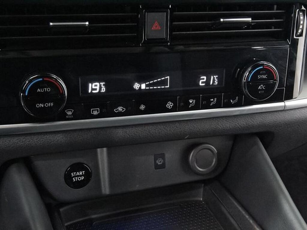 Nissan Qashqai QASHQAI 1.5 HEV E-POWER 190CV N-CONNECTA AUTO 5P(BITONO) Segunda mano