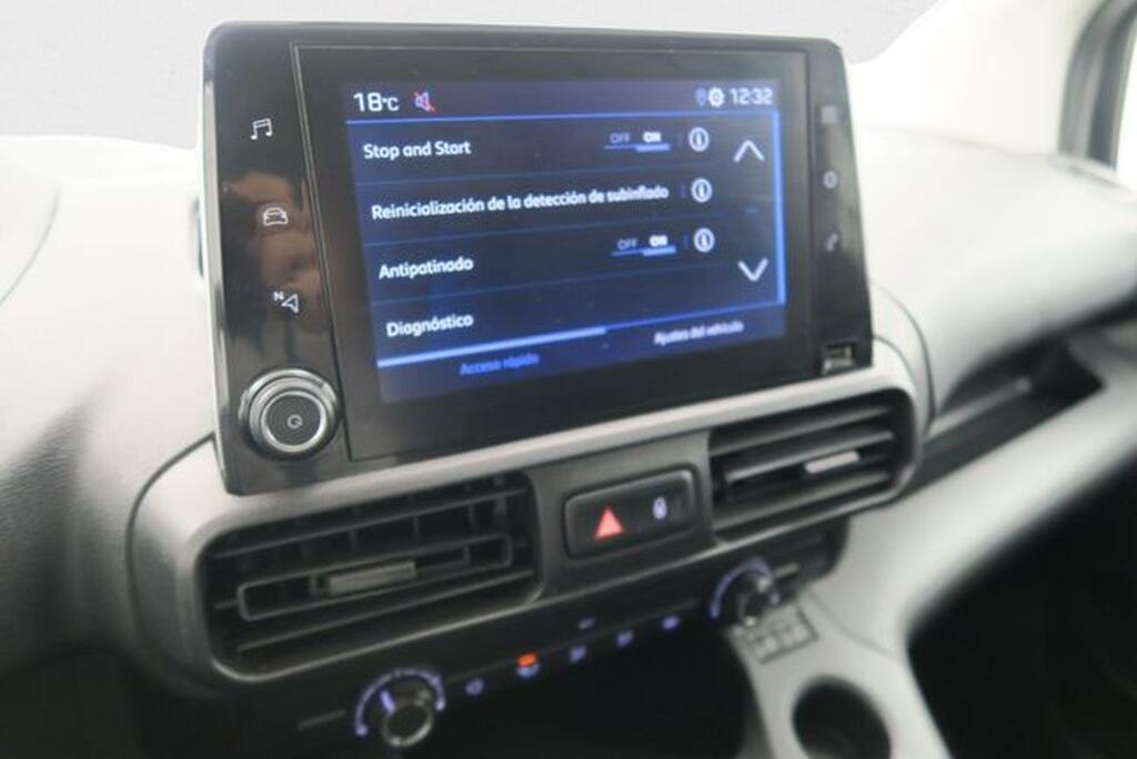 Peugeot Partner PARTNER FG 1.5 BLUEHDI 100 STANDARD 4P 600KG Segunda mano